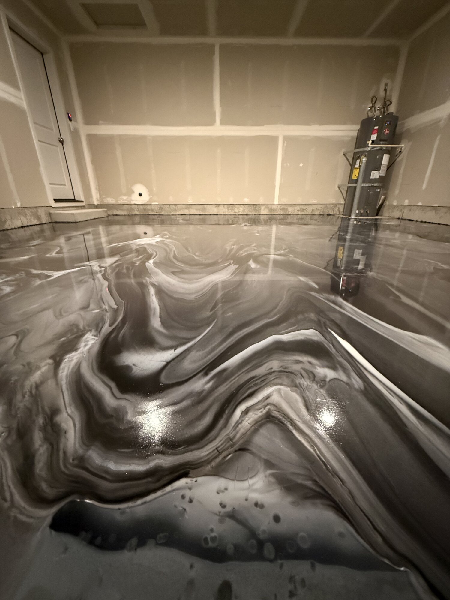 Residential Garage Silver Metallic Pour